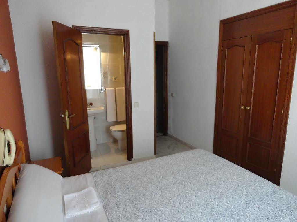 Hostal Fuencarral Kryse Мадрид Екстериор снимка