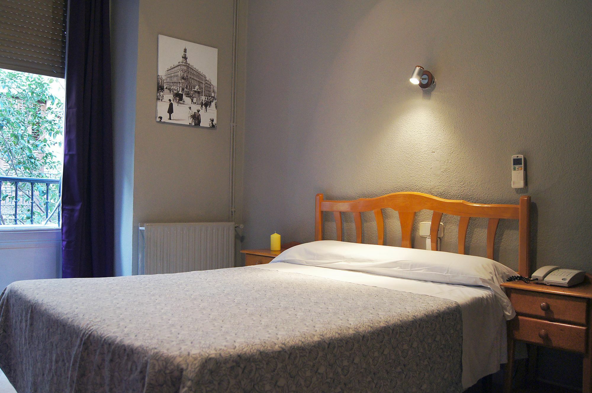 Hostal Fuencarral Kryse Мадрид Екстериор снимка